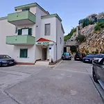 With Parking Space - 25063 דירה *