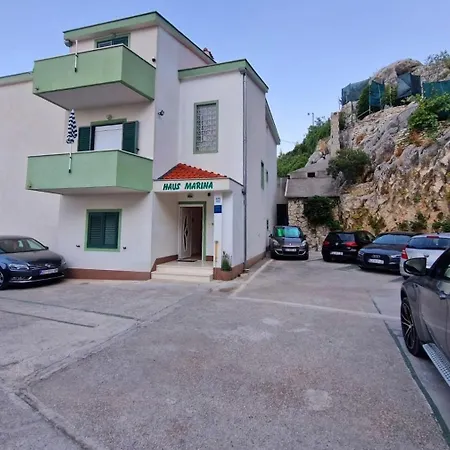 With Parking Space - 25063 דירה *